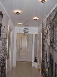 ремонт в прихожей фото с узким коридором