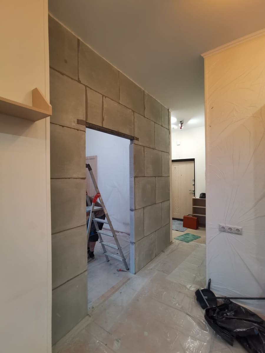 Возведение стены из пазогребневых плит