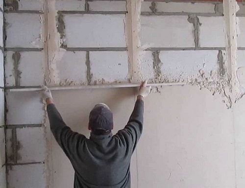 Штукатурка по маякам