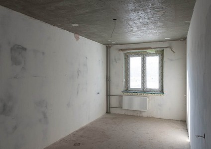 Монтаж бескаркасной звукоизоляции